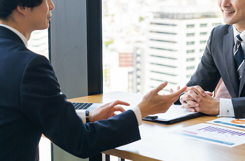 ZEBプランナーによるヒアリングや現地調査のイメージ写真です